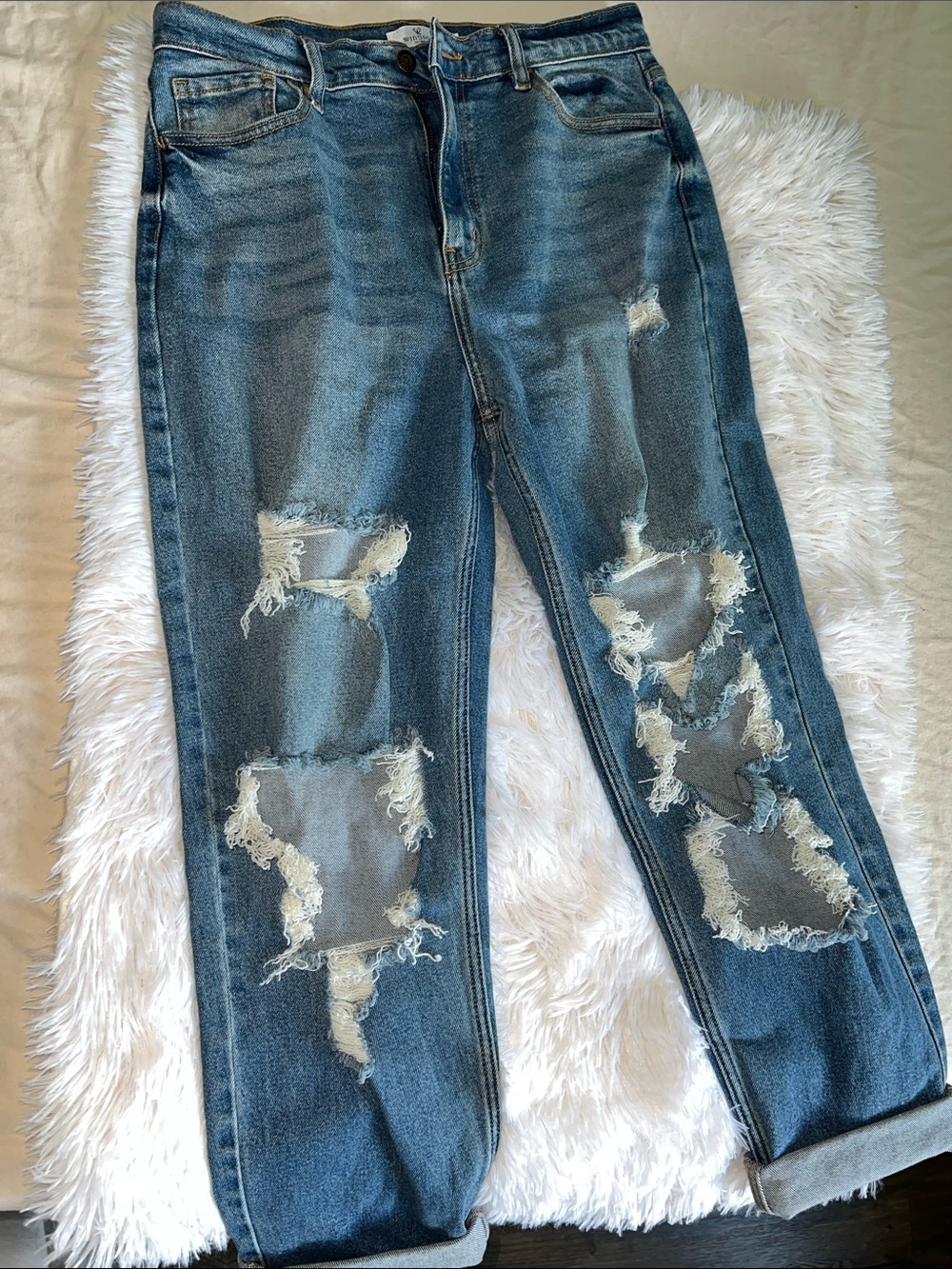 Distressed Windaor Women's Blue Denim Jeans